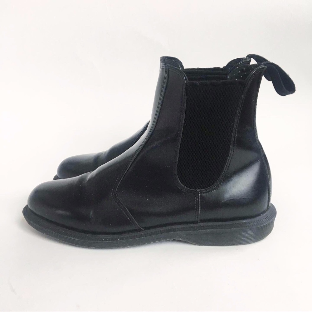 Dr. Martens Chelsea Boot